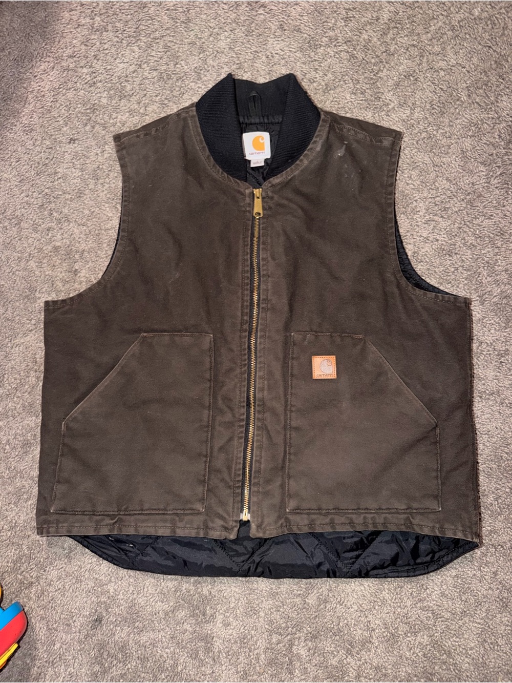 Vintage Carhartt V02 DKB Sandstone Duck Arctic
Vest